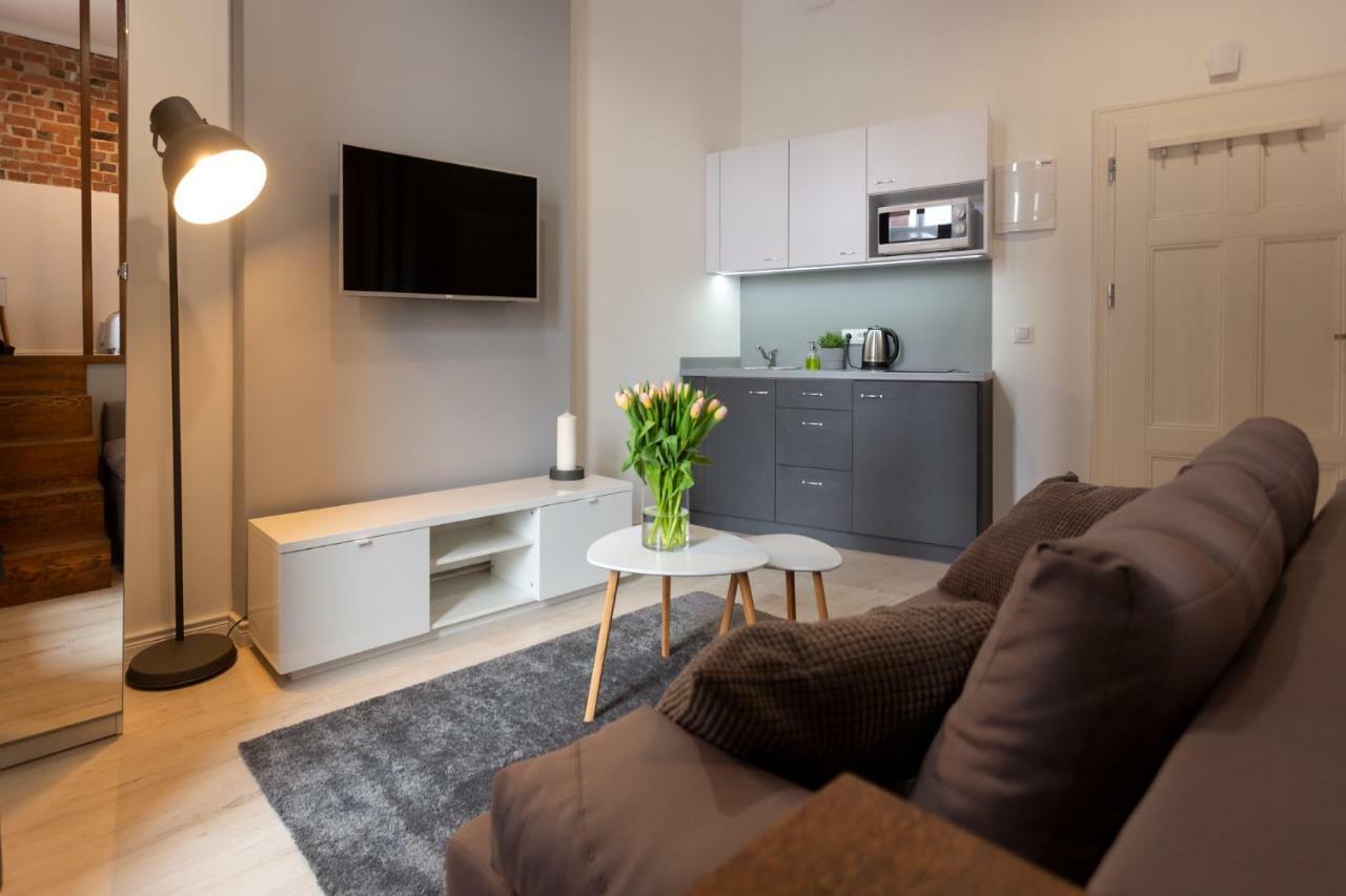 Piekny Klasyczny Apartament W Centrum Poznania ภายนอก รูปภาพ